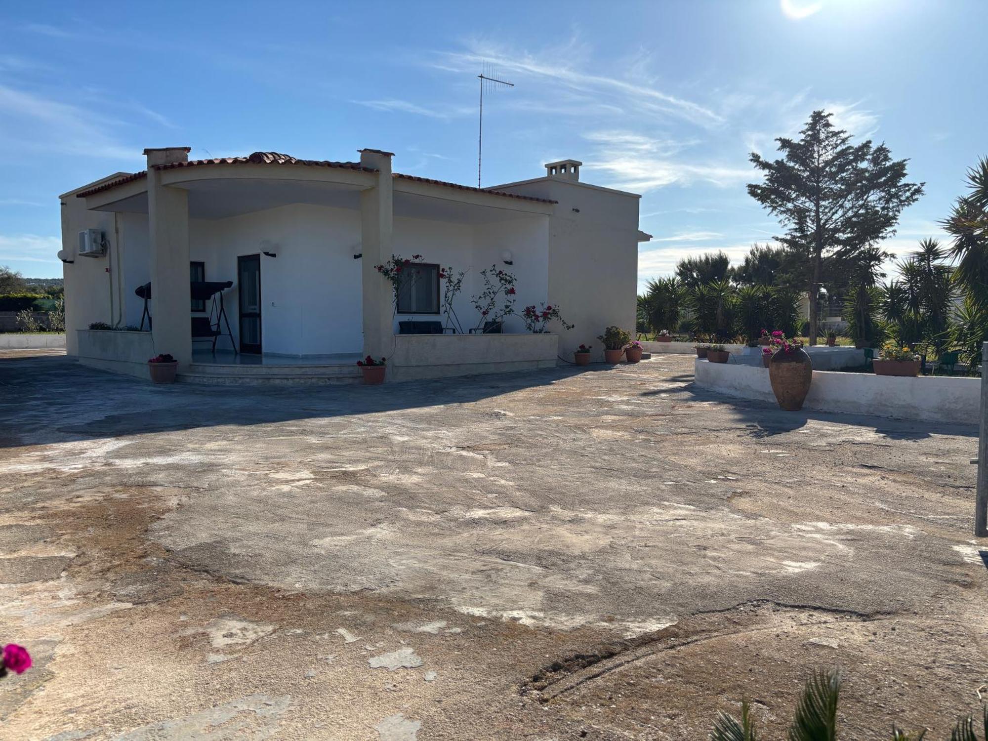 Lilly'S House Villa Torre Santa Sabina Exterior photo